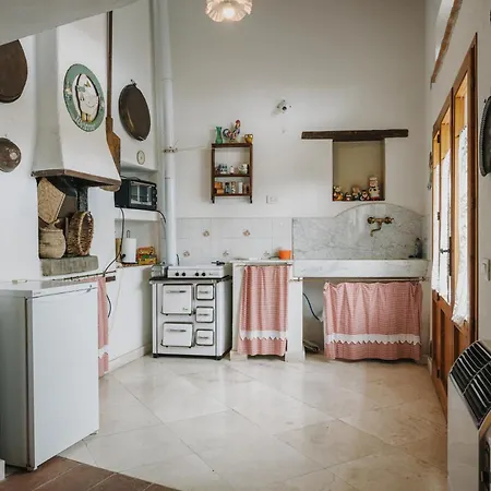 빌라 Casali San Gimignano By Mmega Libbiano (Siena)